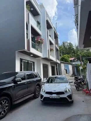 Bán nhà 3 tầng 63m2 Cao Thắng Hà Lầm hơn 3 tỷ - Ảnh thu nhỏ 3