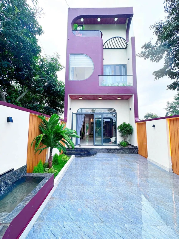Bán nhà 1 trệt 1 lầu 4PN 250m² Ea Kao 3,95 tỷ
