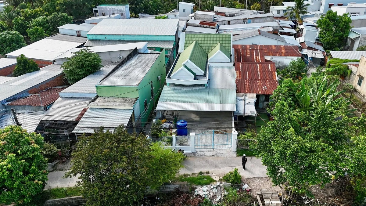 Bán nhà mặt tiền 9x34m có dòng tiền Chợ 30/4 - Ảnh thu nhỏ 2