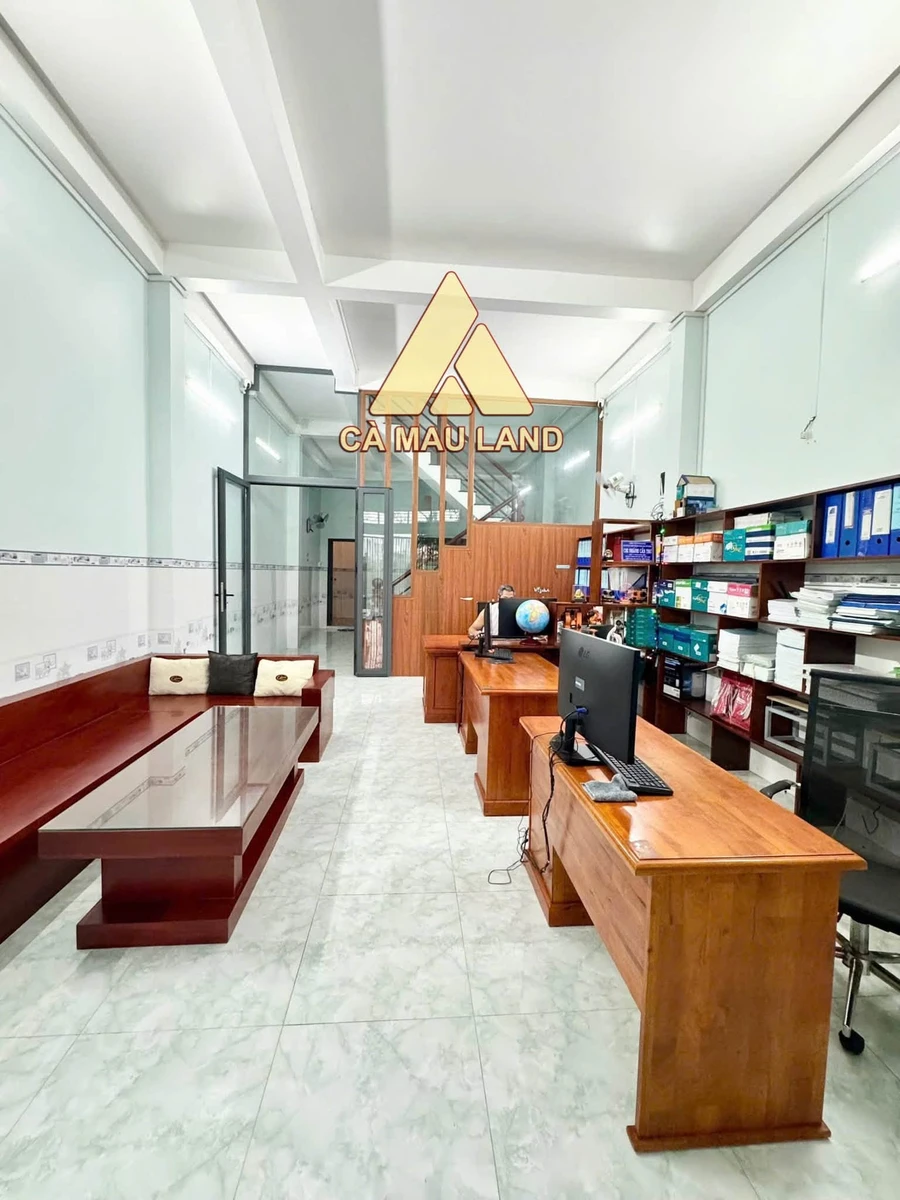 Nhà bán 3 tầng mặt tiền Licogi 100m² An Xuyên - Ảnh 1