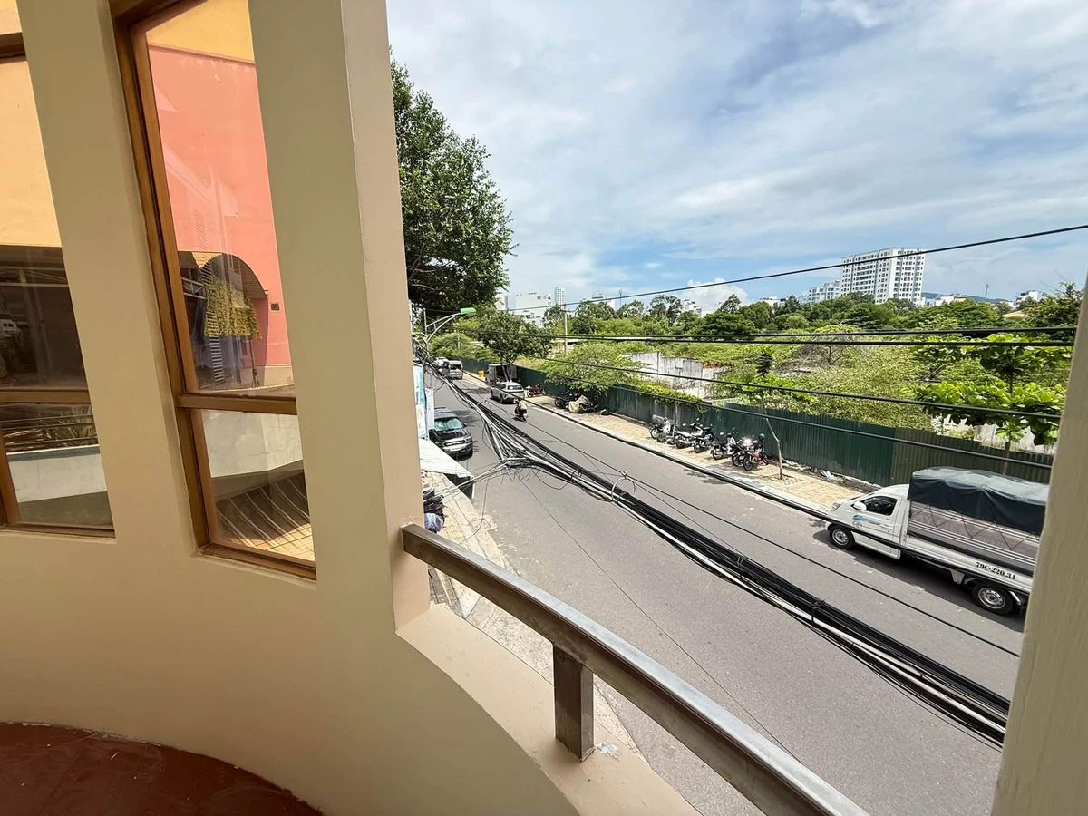 Bán nhà góc 2 mặt tiền Trường Sa Nha Trang 95m² 15,5 tỷ - Ảnh thu nhỏ 3