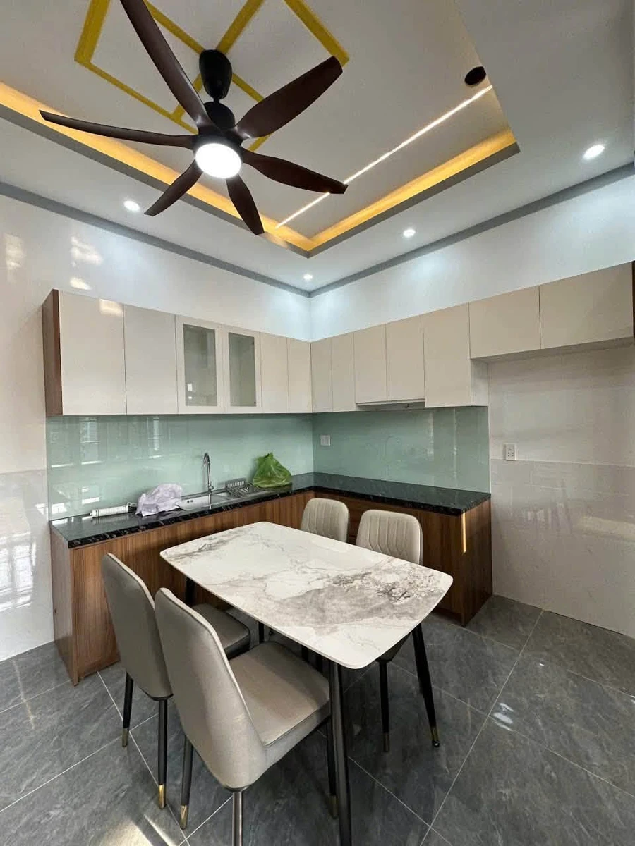 Bán nhà lầu 2MT 75m² gần trường mầm non Tinh Khôi - Ảnh thu nhỏ 5