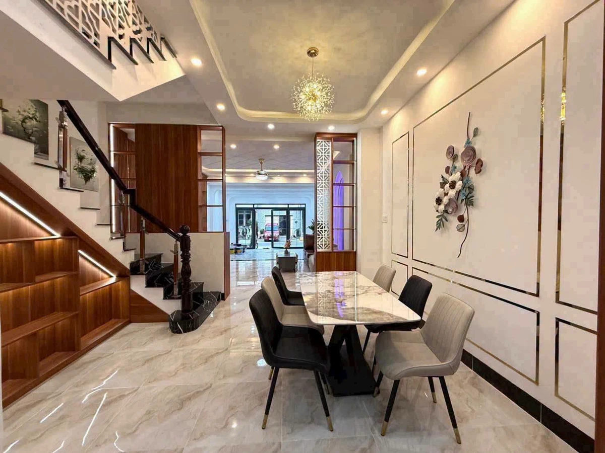 Bán nhà phố 3PN Rạch Giá 100m² 2,8 tỷ - Ảnh thu nhỏ 5