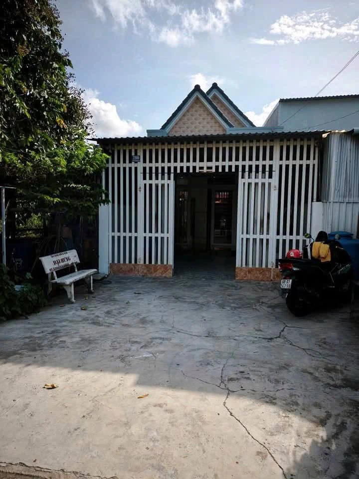 Bán nhà mặt tiền 2 phòng ngủ 125 m², Rạch Giá - Ảnh 1