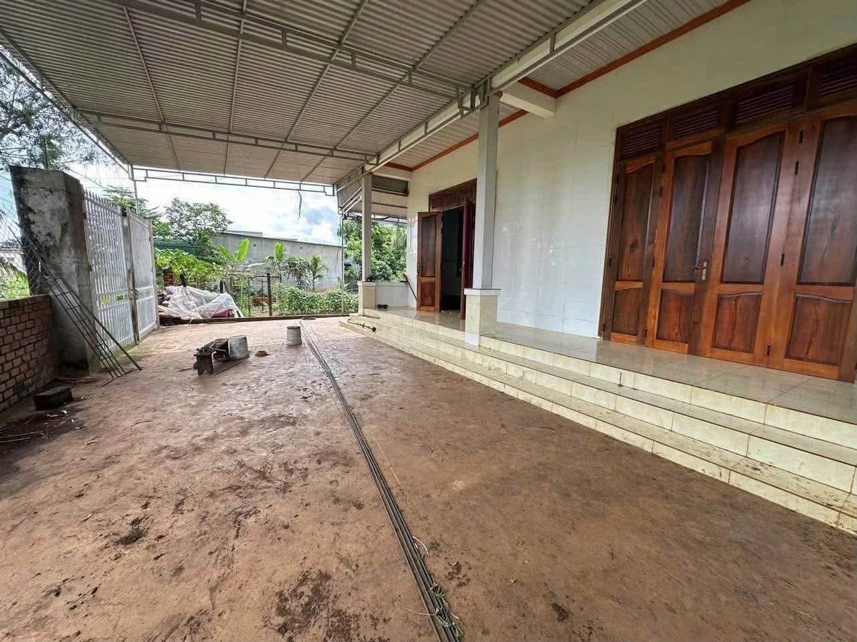 Bán lô đất thị trấn Eapok 100m2 giá 12.9 tỷ, kèm 2 nhà cho thuê - Ảnh thu nhỏ 2