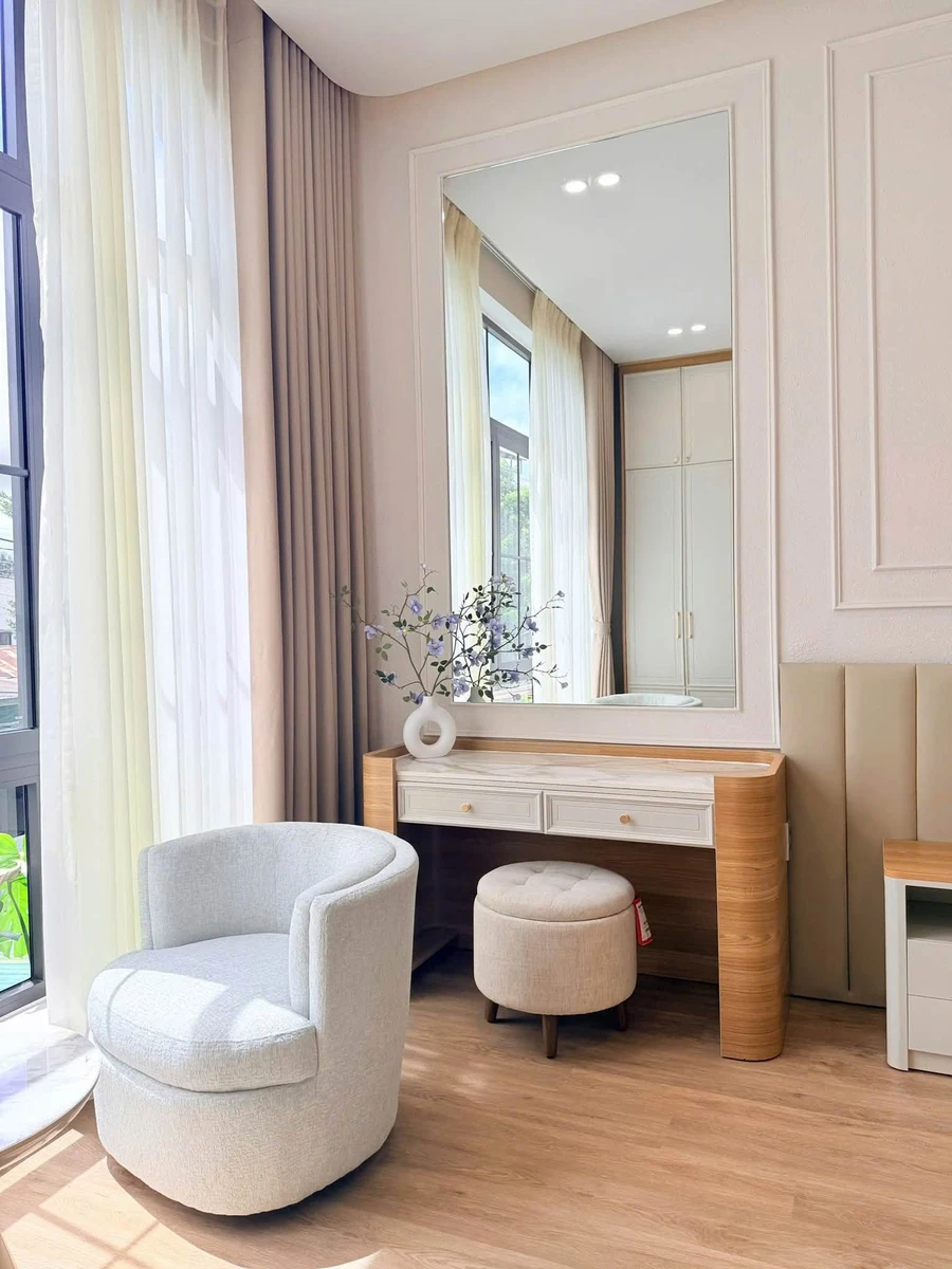 Nhà bán 3 tầng Xuân Diệu, 256m², 4PN, 8 tỷ 390 - Ảnh thu nhỏ 2