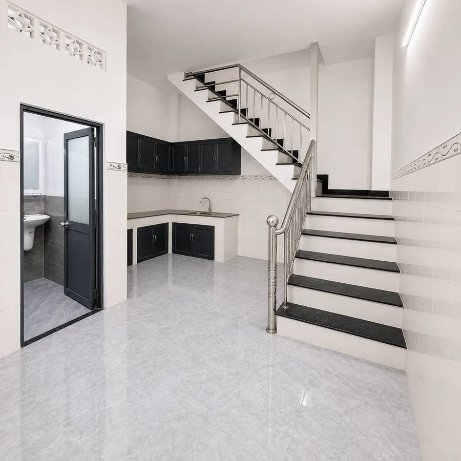 Bán nhà 2 tầng 3PN 70m² Tỉnh Lộ 10 Tân Tạo 3,75 tỷ - Ảnh thu nhỏ 3