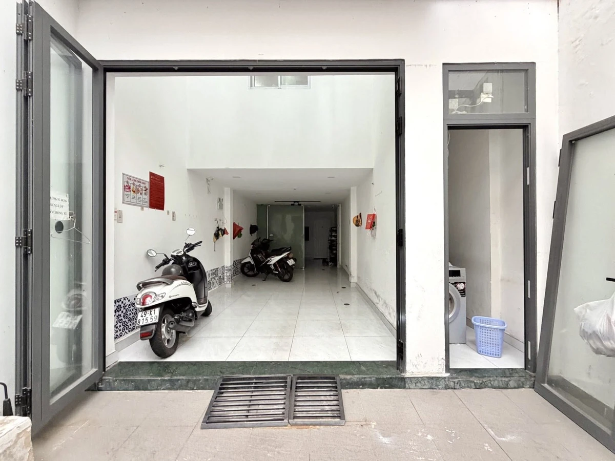 Bán nhà 8PN mặt tiền Phùng Văn Cung, Phú Nhuận, 73m², 12.5 tỷ - Ảnh thu nhỏ 4