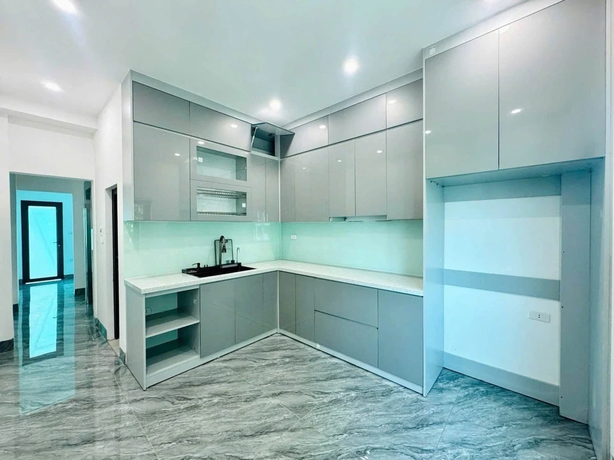 Bán nhà 5 tầng đường Láng, 40m2, 6 phòng ngủ, 13 tỷ - Ảnh thu nhỏ 5