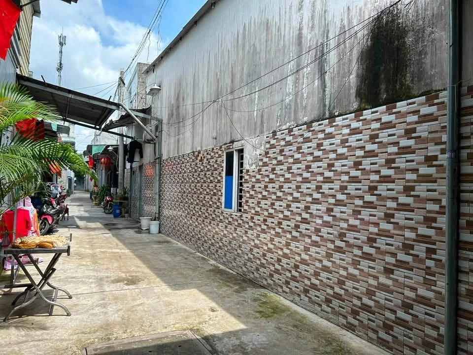 Bán đất sổ hồng riêng 82.3m² gần Ngã Tư Chiêu Liêu, Dĩ An - Ảnh 1