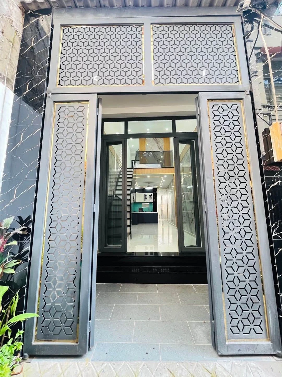 Bán nhà 50m² 3 PN, 3 WC gần Phú Mỹ Hưng, Quận 7 - Ảnh thu nhỏ 2