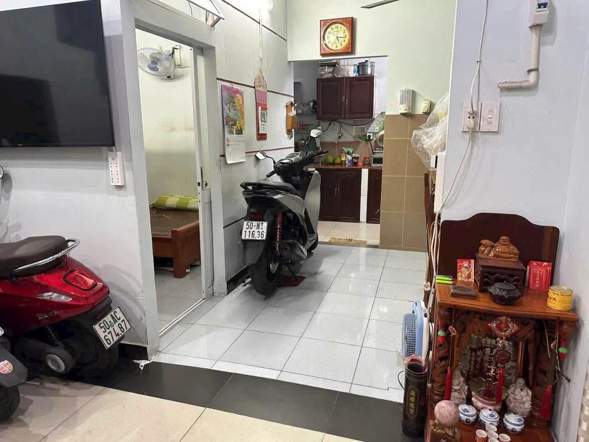 Bán nhà 4PN Tân Phú 50m² giá 4.5 tỷ - Ảnh thu nhỏ 2