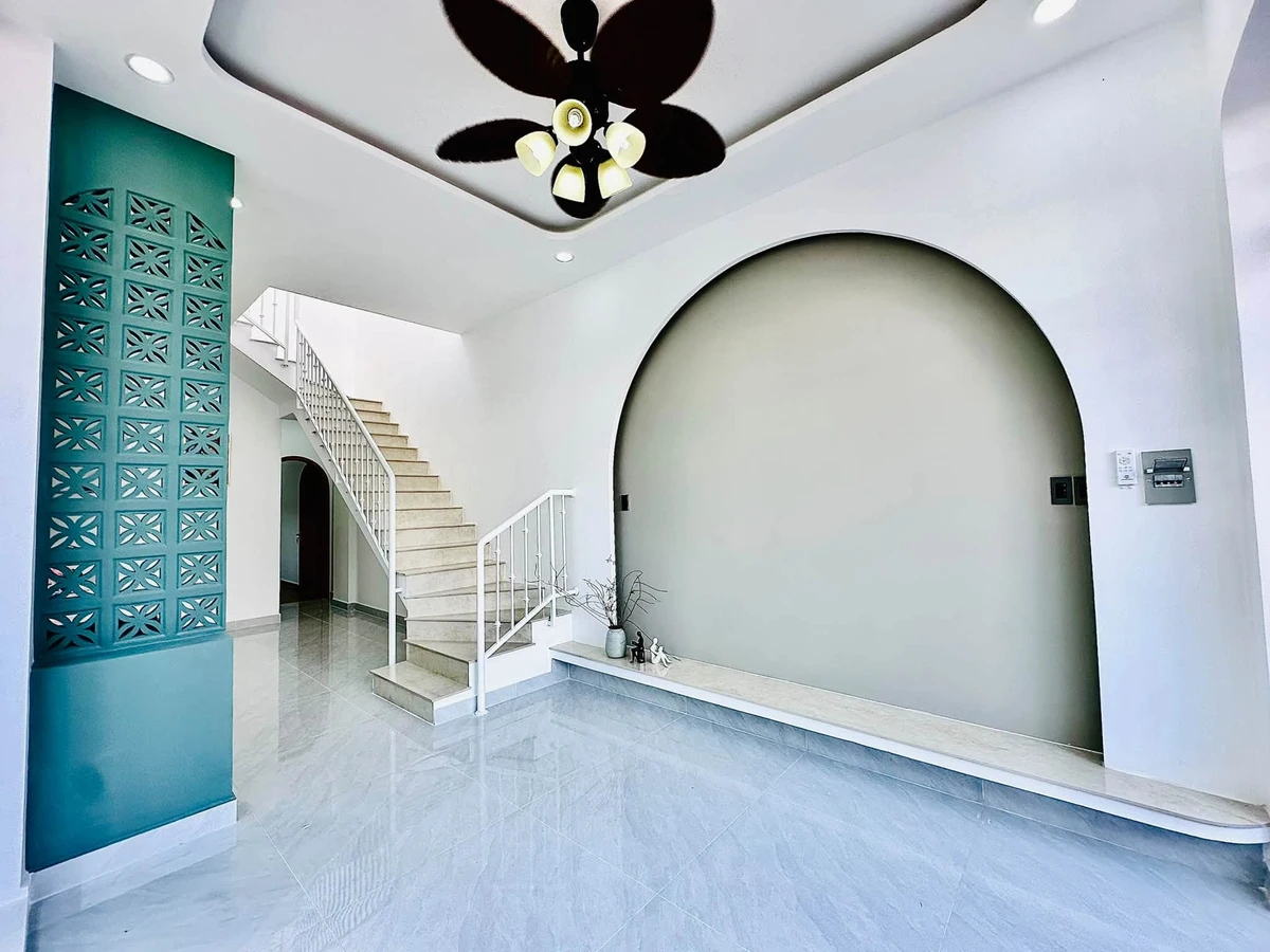 Bán nhà 1 trệt 1 lầu 3PN, sân ô tô, 60m², giá 3,8 tỷ tại Chánh Nghĩa, Thủ Dầu Một - Ảnh thu nhỏ 4