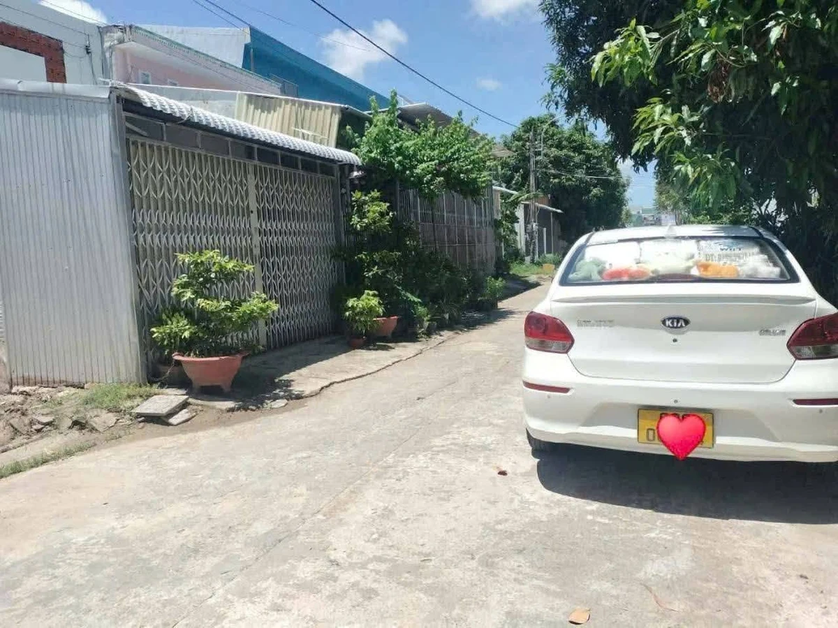 Bán nền mặt tiền Ngô Nhân Tịnh Vĩnh Quang Rạch Giá 2 tỷ 100 triệu - Ảnh thu nhỏ 2