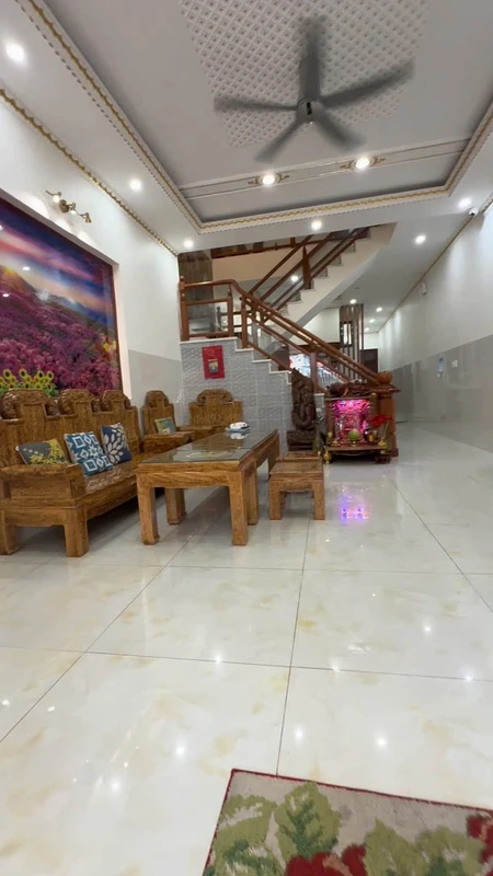 Bán nhà 145m, 5PN, 1 trệt 1 lầu trên đường 30/4 Vũng Tàu, 7.5 tỷ