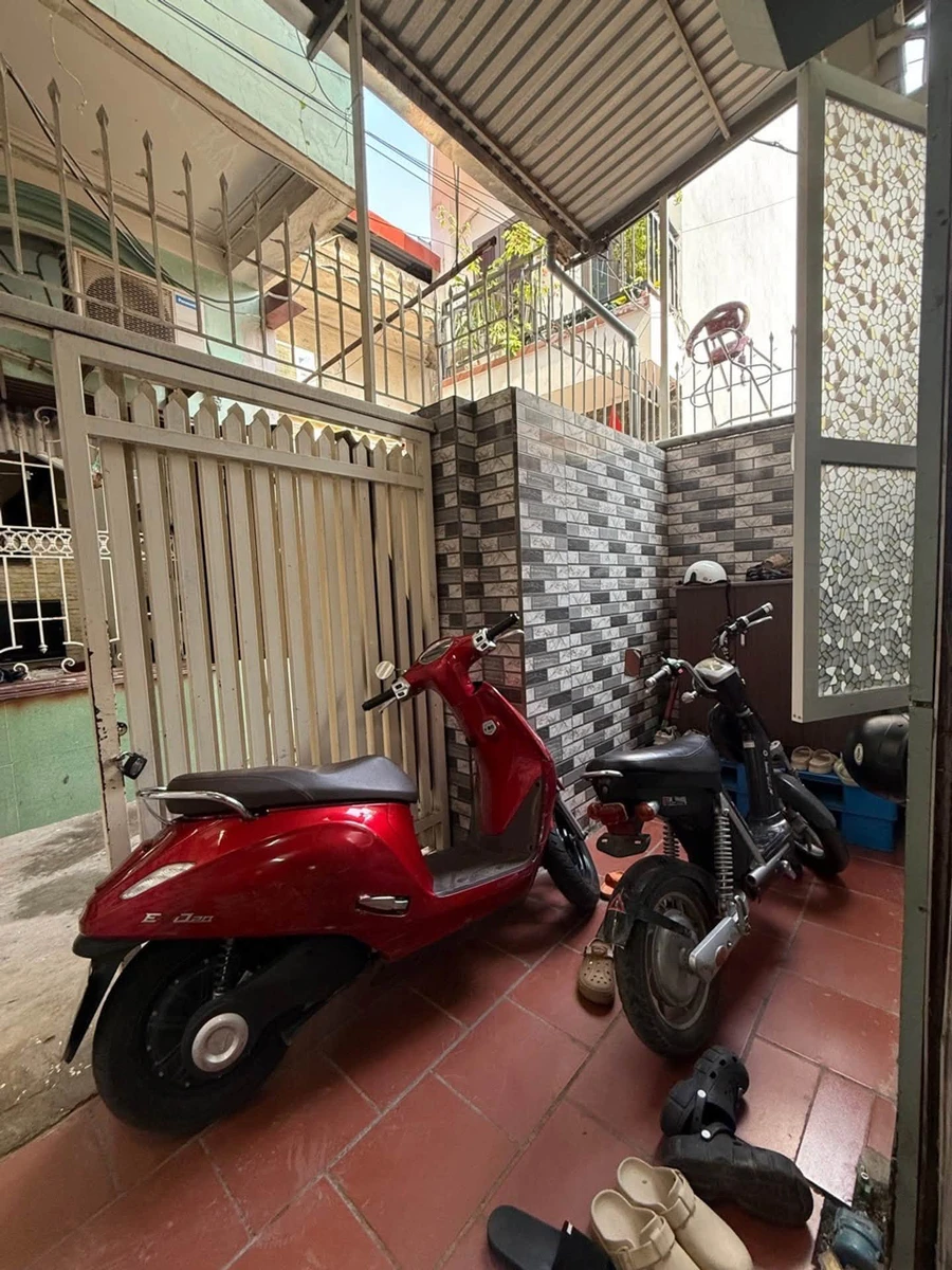 Bán nhà phố Tô Hiệu, 65m², 3 tầng gần 3 tỷ - Ảnh 1