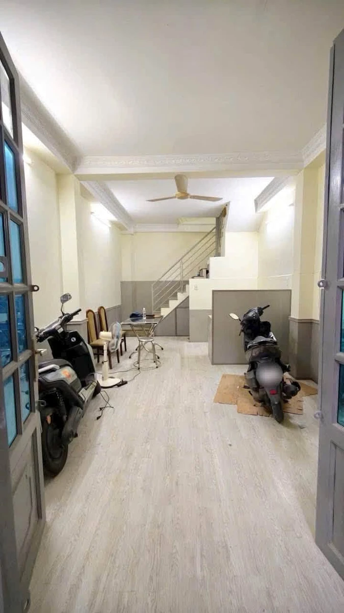 Bán nhà 3 tầng 3PN 28m² Tân Bình 3.99 tỷ - Ảnh thu nhỏ 4