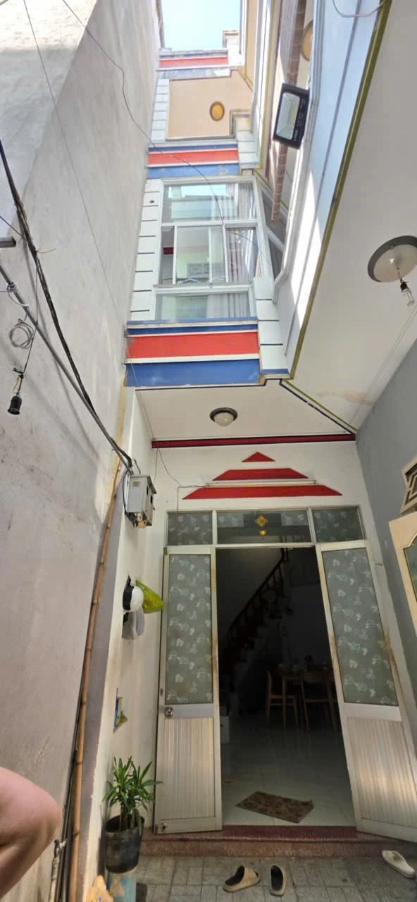 Bán nhà 3 tầng đường Pasteur gần biển, 58.7m², 3 tỷ - Ảnh 1