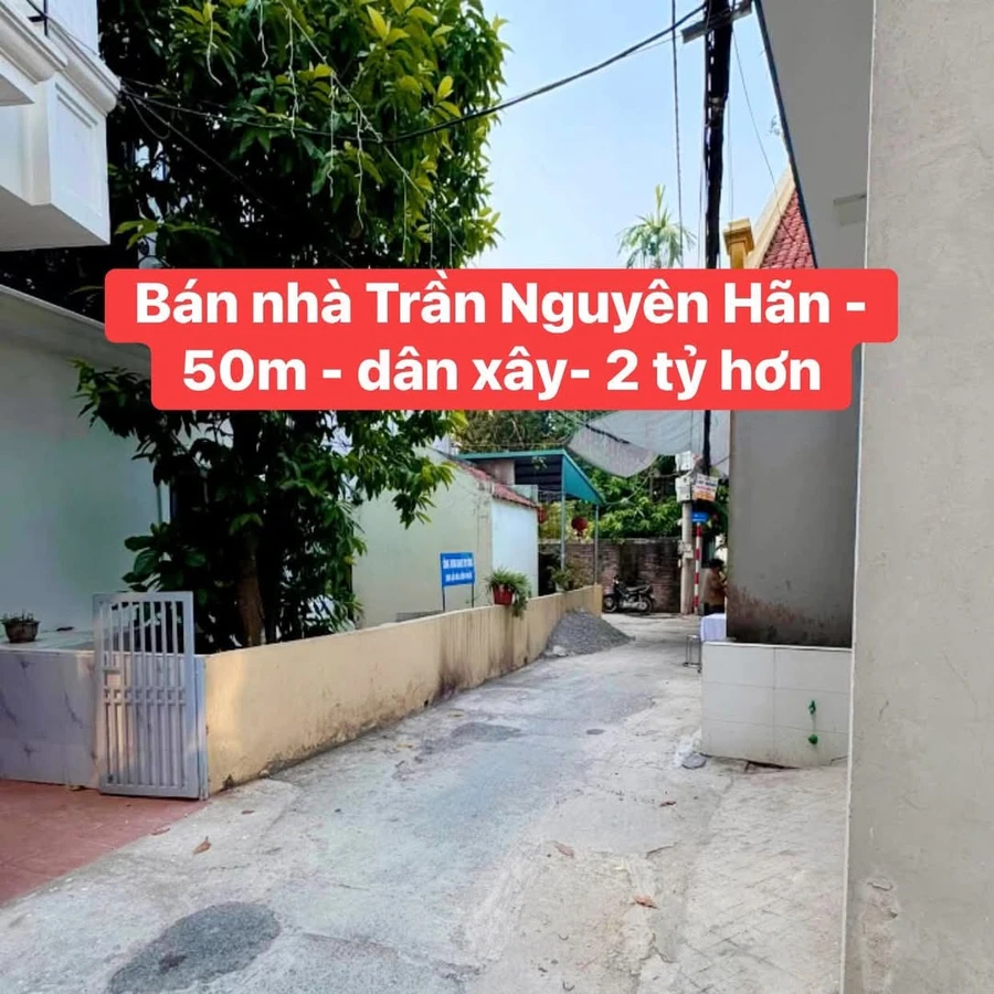 Bán nhà 50m2 3 phòng ngủ đường Trần Nguyên Hãn giá hơn 2 tỷ - Ảnh 1