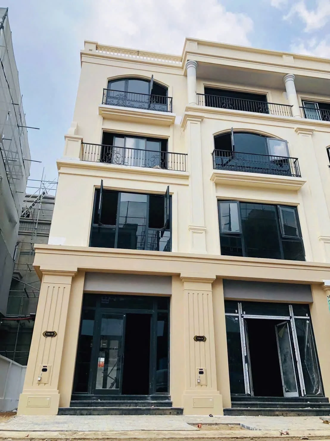 Bán shophouse 4 tầng 225m², Vinhomes Dương Kinh, Hải Phòng - Ảnh 1