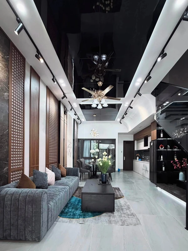 Bán nhà tân cổ điển 220m² gần biển Thanh Khê, Đà Nẵng