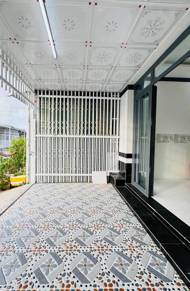 Bán nhà 3 phòng ngủ 94.5m² Nguyễn Thị Vị Rạch Giá An Giang - Ảnh thu nhỏ 2