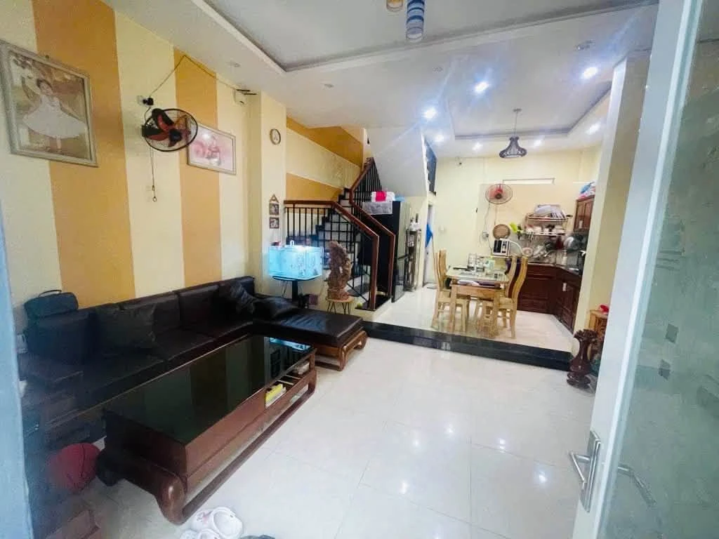 Bán nhà 2 tầng kiệt 41m² gần Sông Hàn, 3 tỷ - Ảnh 1