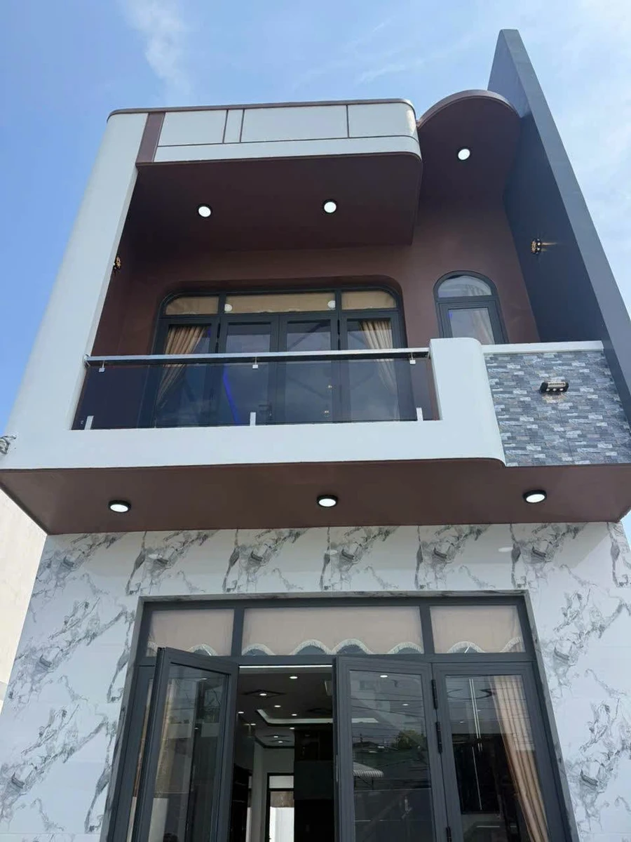 Bán nhà 1 trệt 1 lầu 125m² Cần Giuộc 3 tỷ - Ảnh thu nhỏ 3