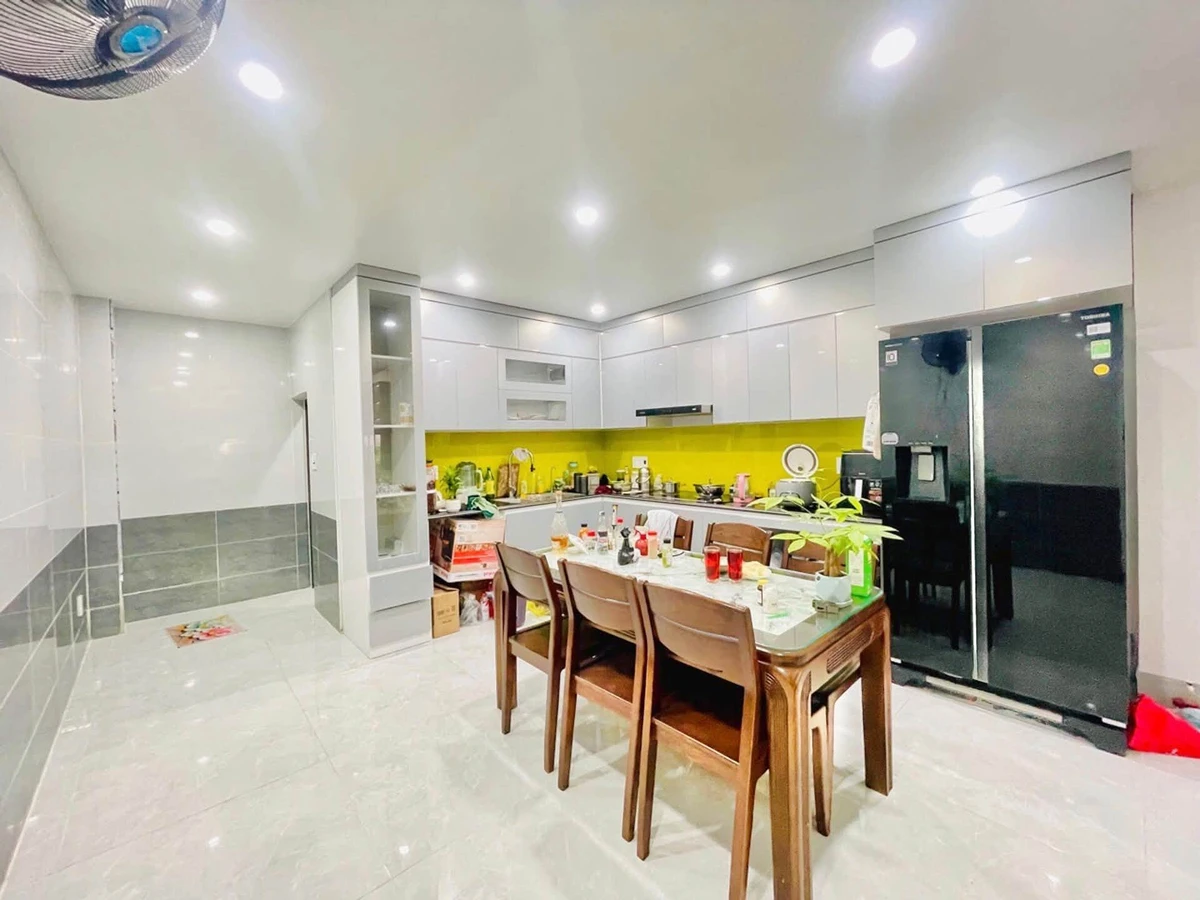 Bán nhà 95m² 3 tầng Chùa Hàng 5,5 tỷ - Ảnh thu nhỏ 5