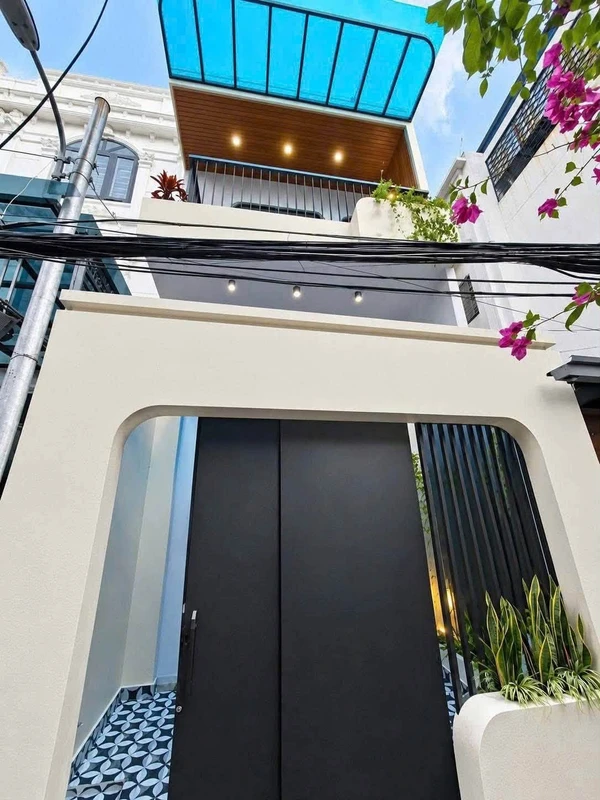 Bán nhà phố 3 tầng 67m² Trần Nguyên Hãn, Quận 1