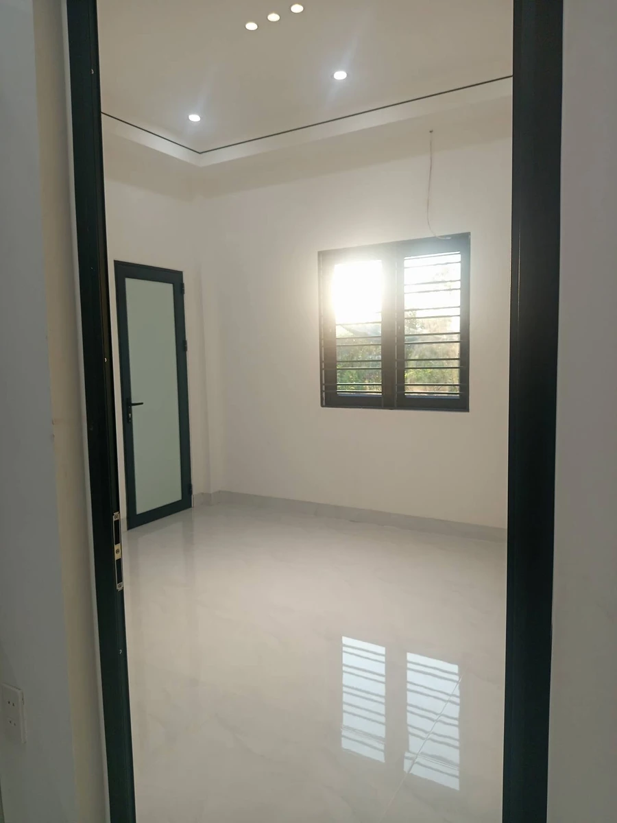 Bán nhà 81m2, 3 phòng ngủ An Dương, giá hơn 2 tỷ - Ảnh thu nhỏ 3