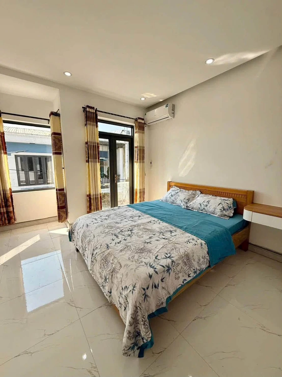 Bán nhà 2 tầng 73m2 Âu Cơ Tân Bình, nội thất đầy đủ - Ảnh thu nhỏ 4