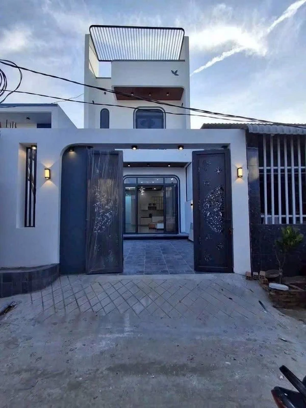 Bán nhà mặt lộ Tân Kim Cần Giuộc 96m² - 1 tỷ 750 triệu