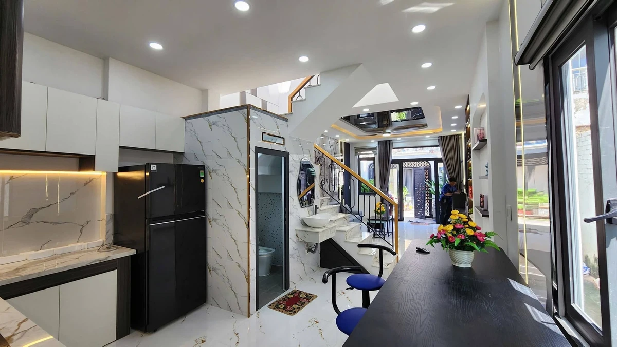 Bán nhà 2 tầng 4PN 60m² Nguyễn Kiệm Phú Nhuận 5 tỷ 95 - Ảnh thu nhỏ 3