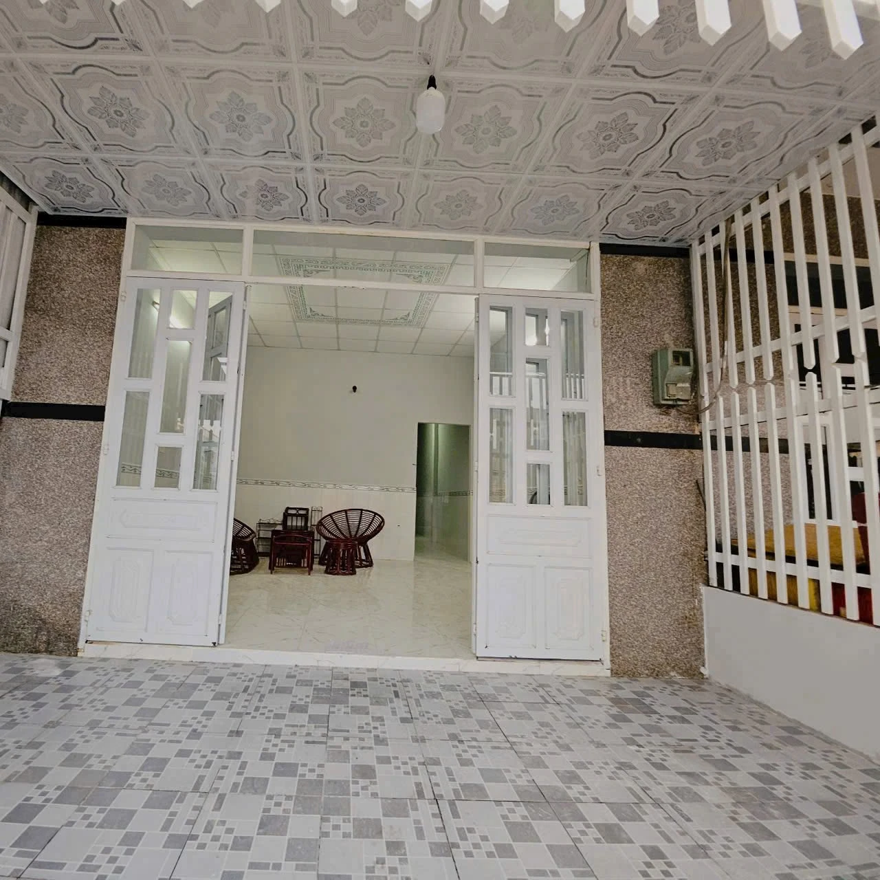 Cho thuê nhà hẻm 87m² 2 phòng ngủ Rạch Giá - Ảnh 1