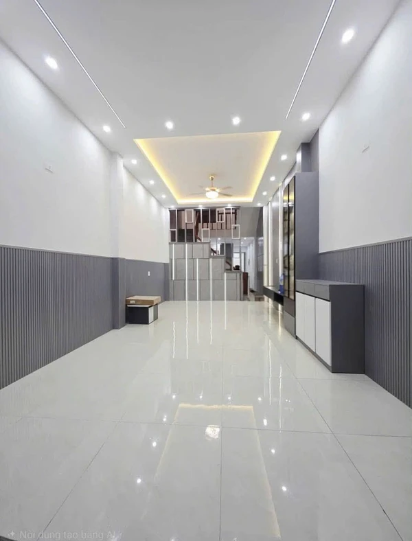 Bán nhà mặt tiền 80m2, 3 phòng ngủ, Quy Nhơn