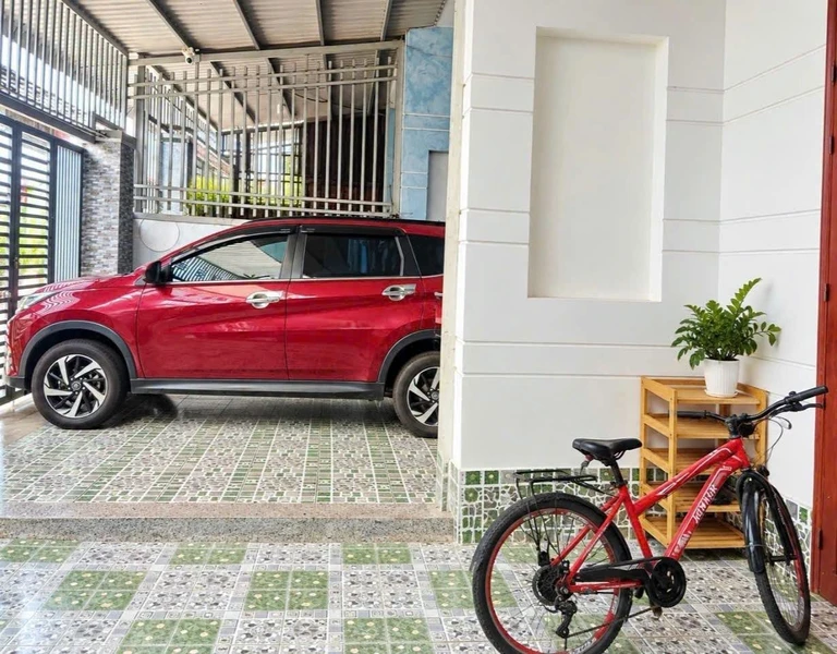 Bán nhà phố 90m² kinh doanh 3.3 tỷ Tân Đông Hiệp Dĩ An