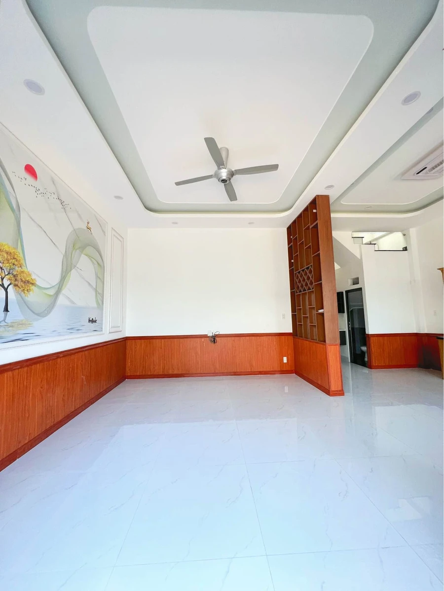 Bán nhà sổ riêng 3PN 70m² giá 2 tỷ 800 triệu Đồng Nai - Ảnh thu nhỏ 4
