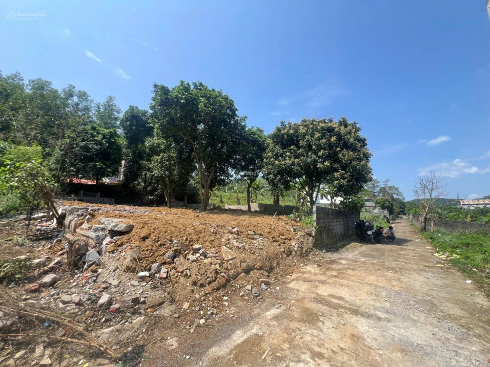 Cần tiền bán gấp 420m2 full đất ở tại Lâm Sơn, Lương Sơn, đất hai mặt đường, cách QL6 100m - Ảnh thu nhỏ 2