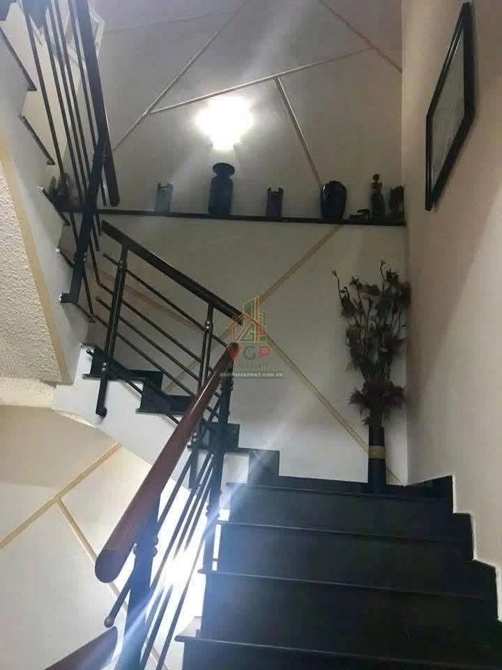 Bán nhà phố hai mặt tiền Cổ Loa, Phường 2, Lâm Đồng, 91m² - 9,5 tỷ - Ảnh thu nhỏ 5