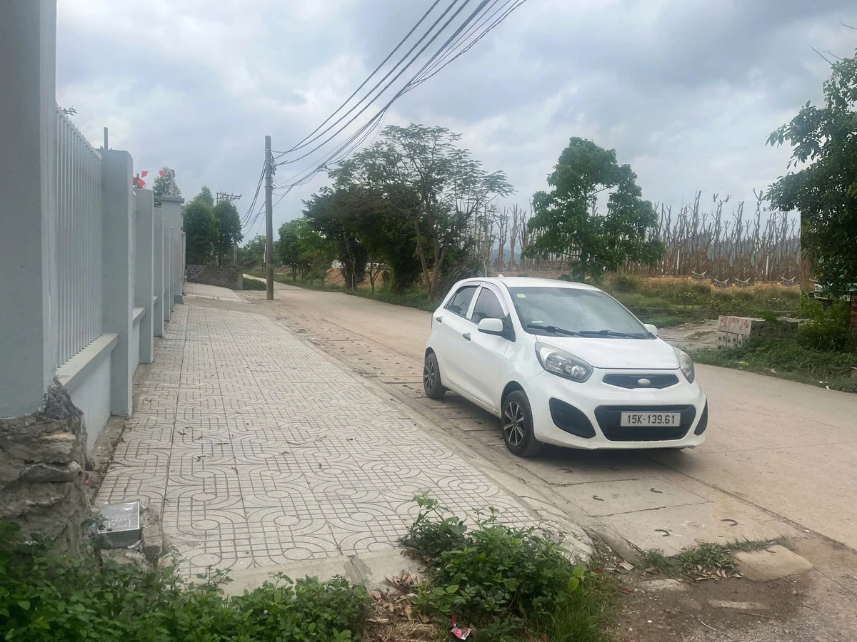 Bán đất mặt đường Đại Yên Hạ Long 195m² 30 tr/m² - Ảnh thu nhỏ 2