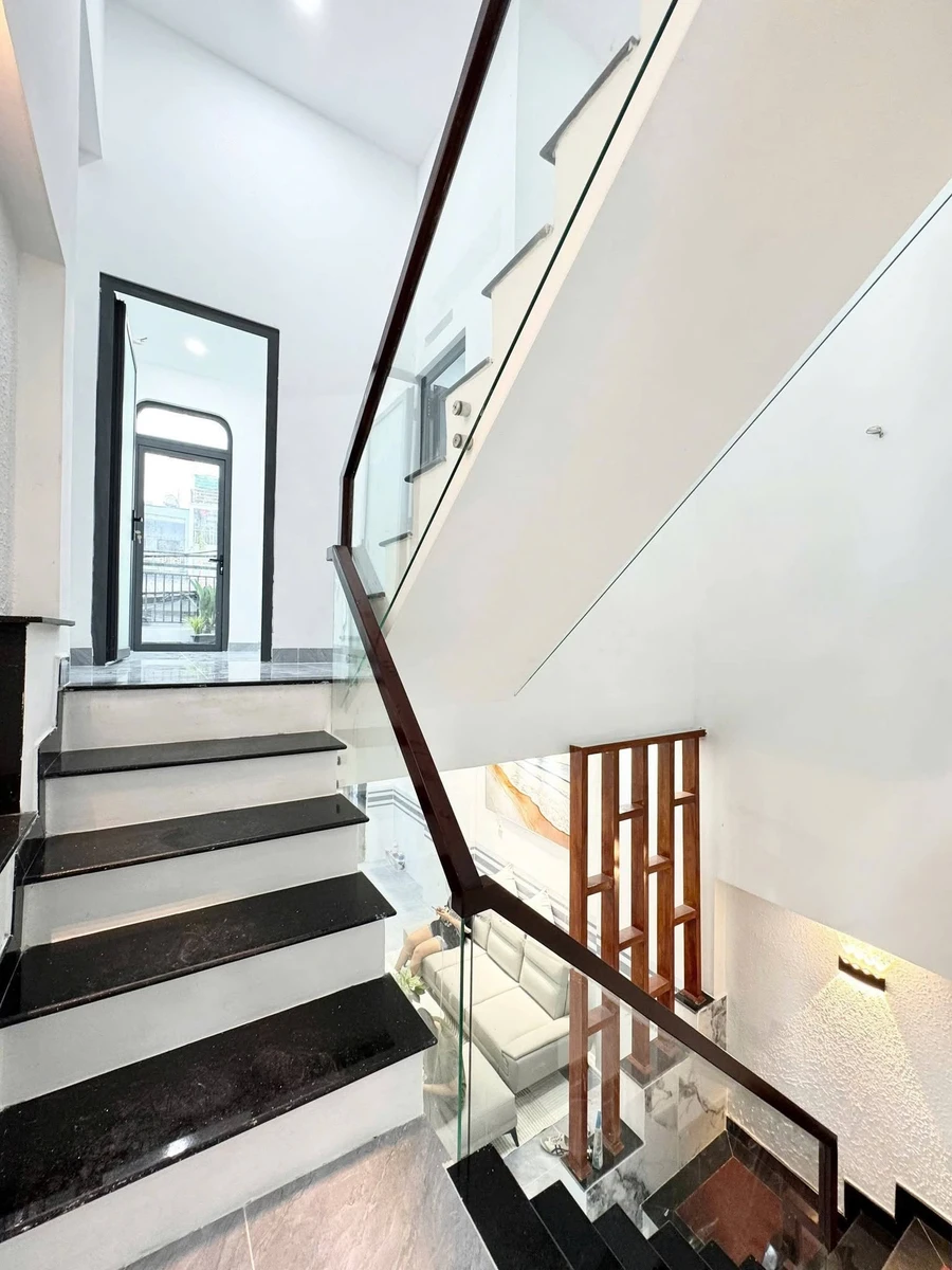 Bán nhà 3 tầng 3PN hẻm ô tô 6m, 51m², Bình Hưng Hòa, Bình Tân, giá 5,18 tỷ - Ảnh thu nhỏ 5