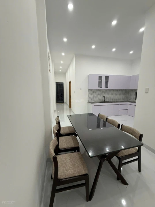 Bán nhà vườn 297m2 thiết kế hiện đại và tâm huyết