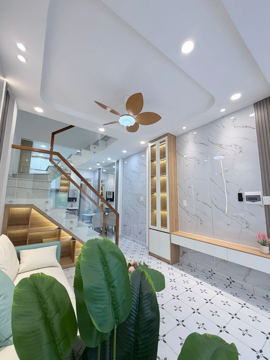 Bán nhà 2 tầng 45m² 3 phòng ngủ Bình Thạnh 6.3 tỷ - Ảnh thu nhỏ 2