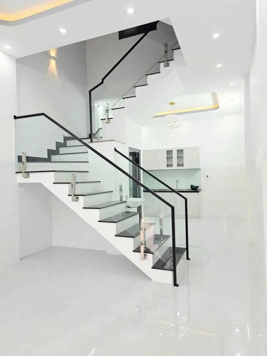 Nhà mặt tiền 3 tầng 40m² gần Huỳnh Tấn Phát giá 3 tỷ - Ảnh thu nhỏ 3