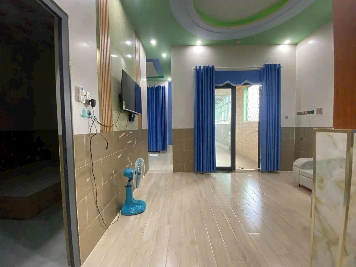 Bán nhà cấp 4 Hòa Long, TP Bà Rịa, 150m2, 2 phòng ngủ, giá 2,4 tỷ - Ảnh thu nhỏ 4