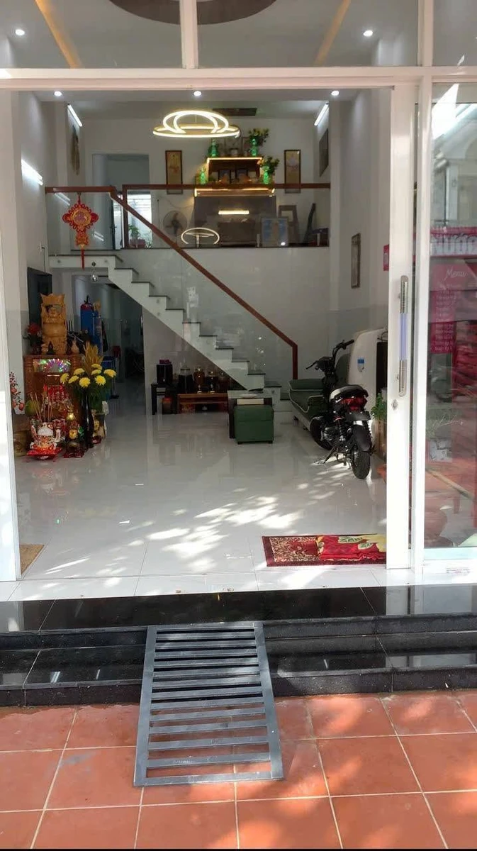 Bán nhà mặt tiền 1,5 tầng 80m² Quy Nhơn, 3.2 tỷ - Ảnh thu nhỏ 2