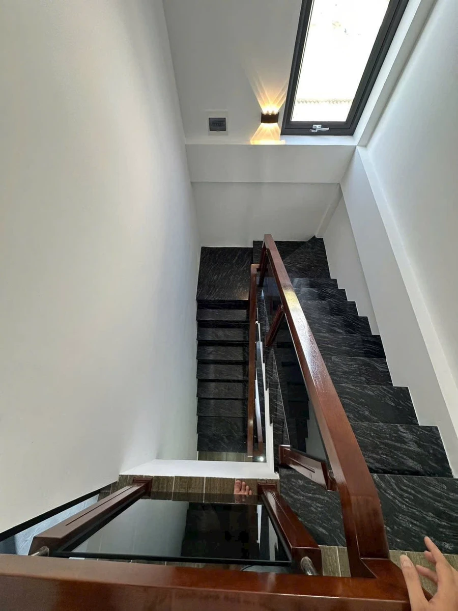 Bán nhà 3 tầng 67m² mặt tiền 5m Hóc Môn 3,85 tỷ - Ảnh thu nhỏ 4