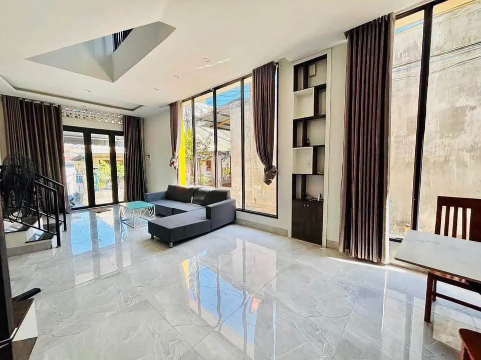 Bán nhà 3 tầng, 4 phòng ngủ 70m2 góc 2 diện, Quang Trung - Ảnh thu nhỏ 3