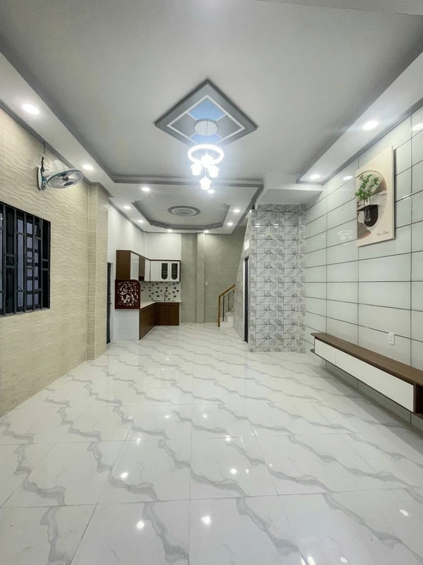 Bán nhà mặt tiền 100m² Hoàng Bích Sơn Phan Thiết toi3km